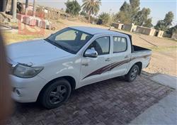 تويوتا هايلوكس